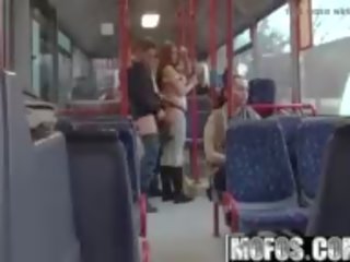 Mofos b fél - bonnie - nyilvános xxx film város busz footage.