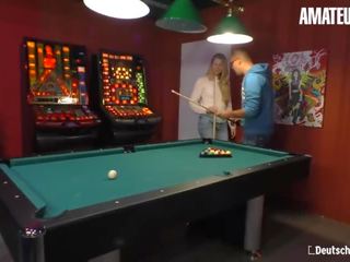 Amateureuro - bootylicious gjerman amatore adoleshent fucked në kulm në the bar