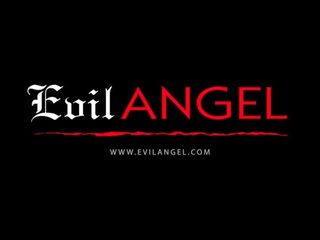 Evilangel रेडहेड एनल और titty गड़बड़