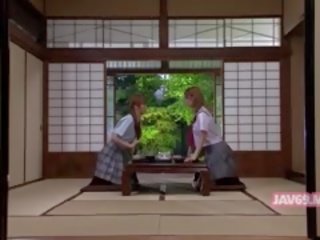 Pendulo affascinante giapponese giovane signora avendo sesso film