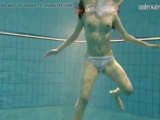 נוער מאבד שלה תחתונים מתחת למים, חופשי סקס סרט סרט f5