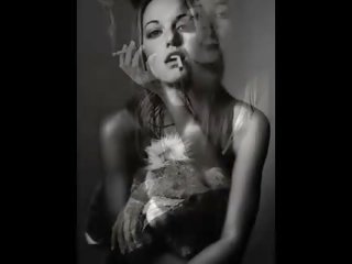 Rökning kvinnor b&w av antz